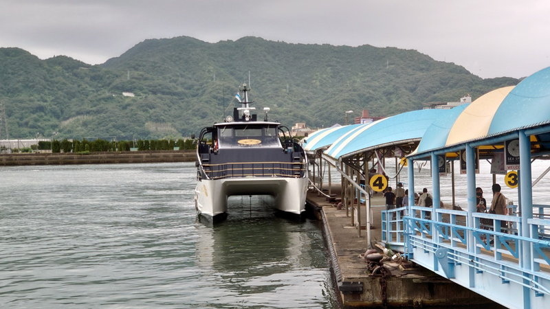 画像:観光型高速クルーザー“Sea Spica”