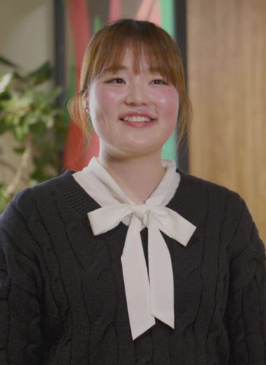 林　李々香