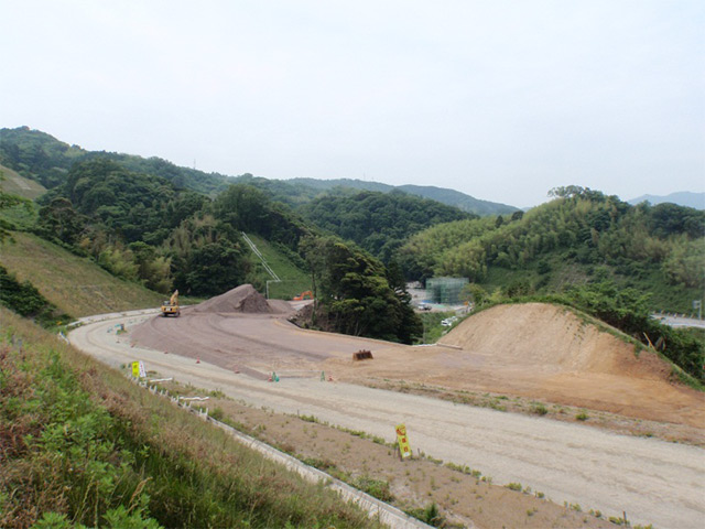 H26.5末時点　浜田三隅道路より県道浜田美都線方向