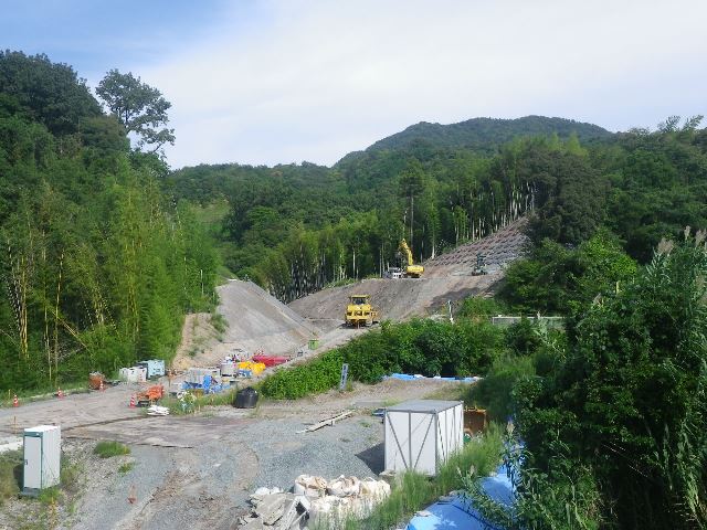 臨港道路土工部　法面工施工状況